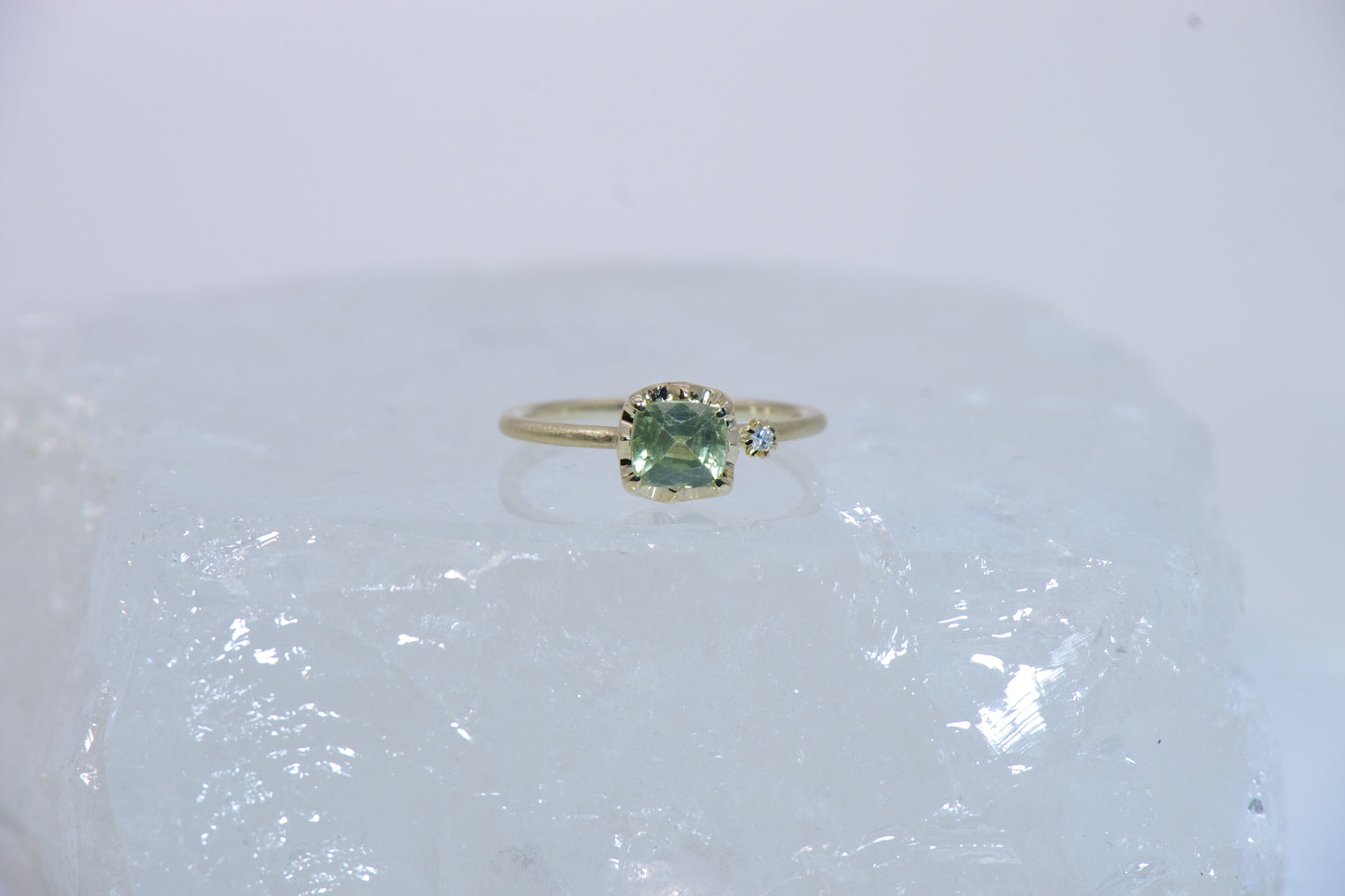 1287 指環 / グリーンジルコン