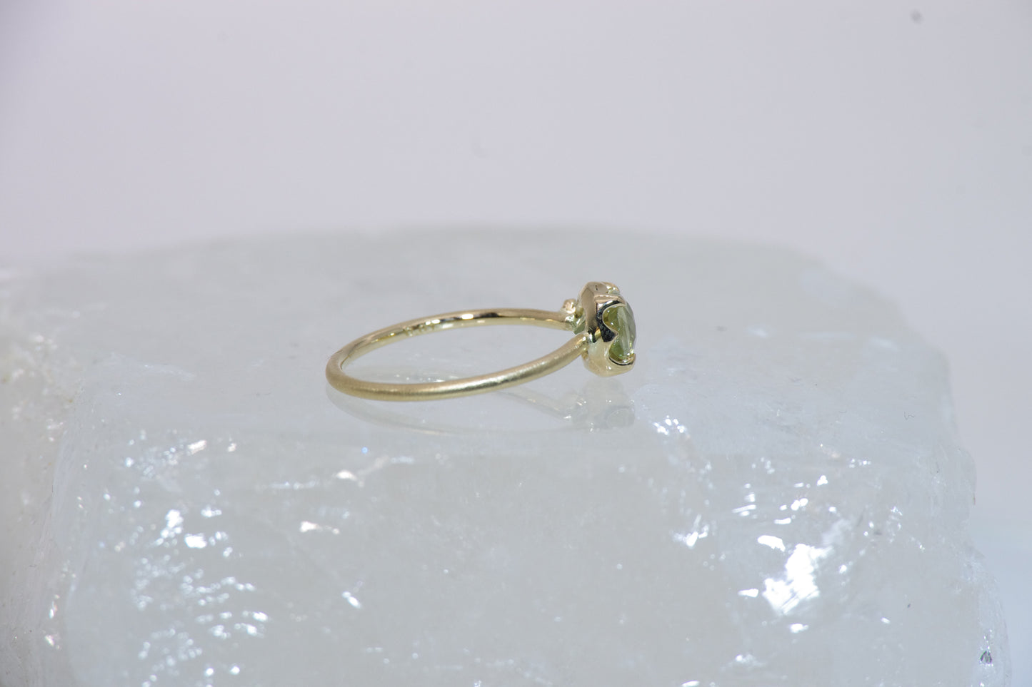 1287 指環 / グリーンジルコン