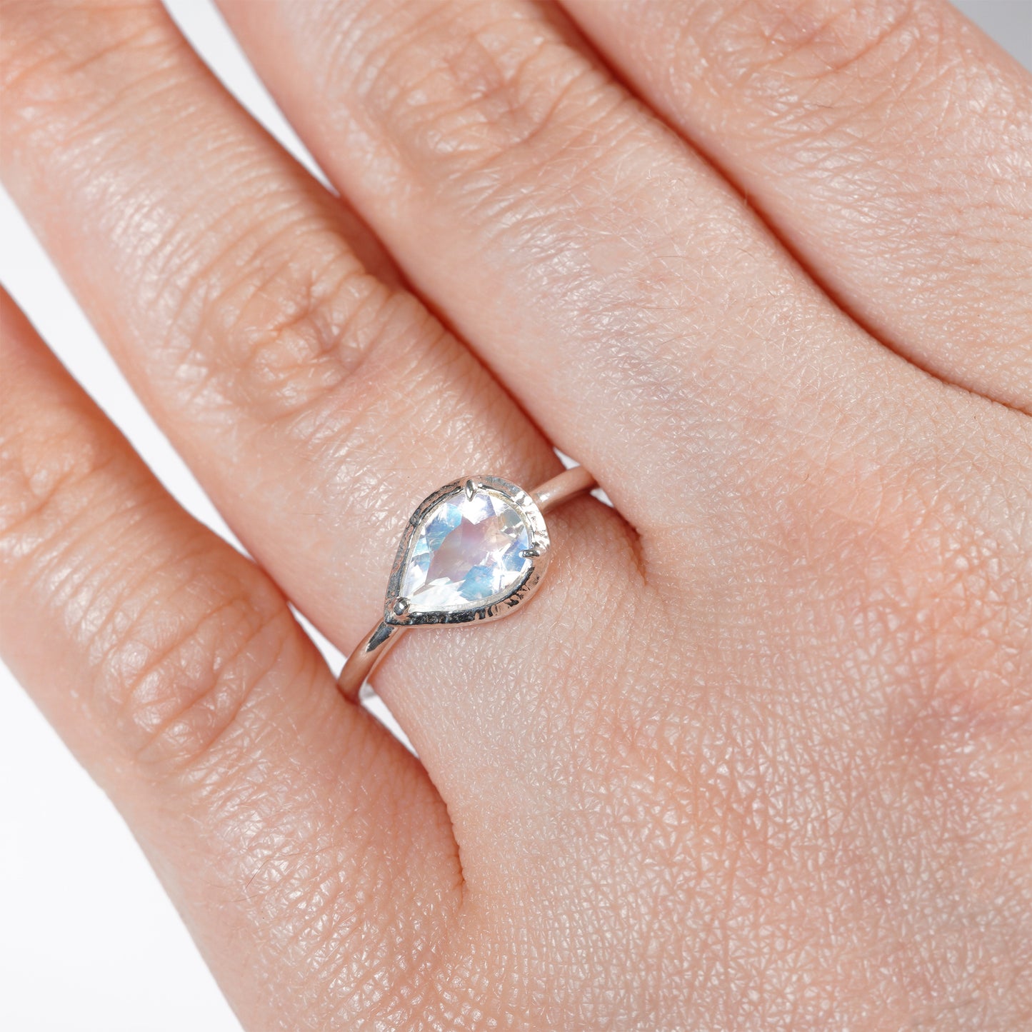 609 指環 / レインボームーンストーン