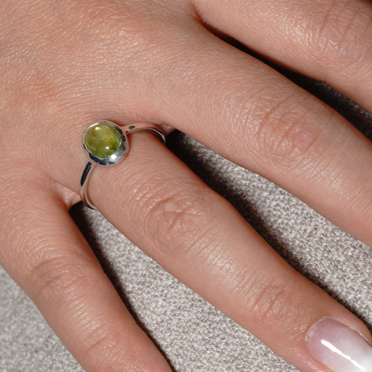 657 指環 / ペリドット