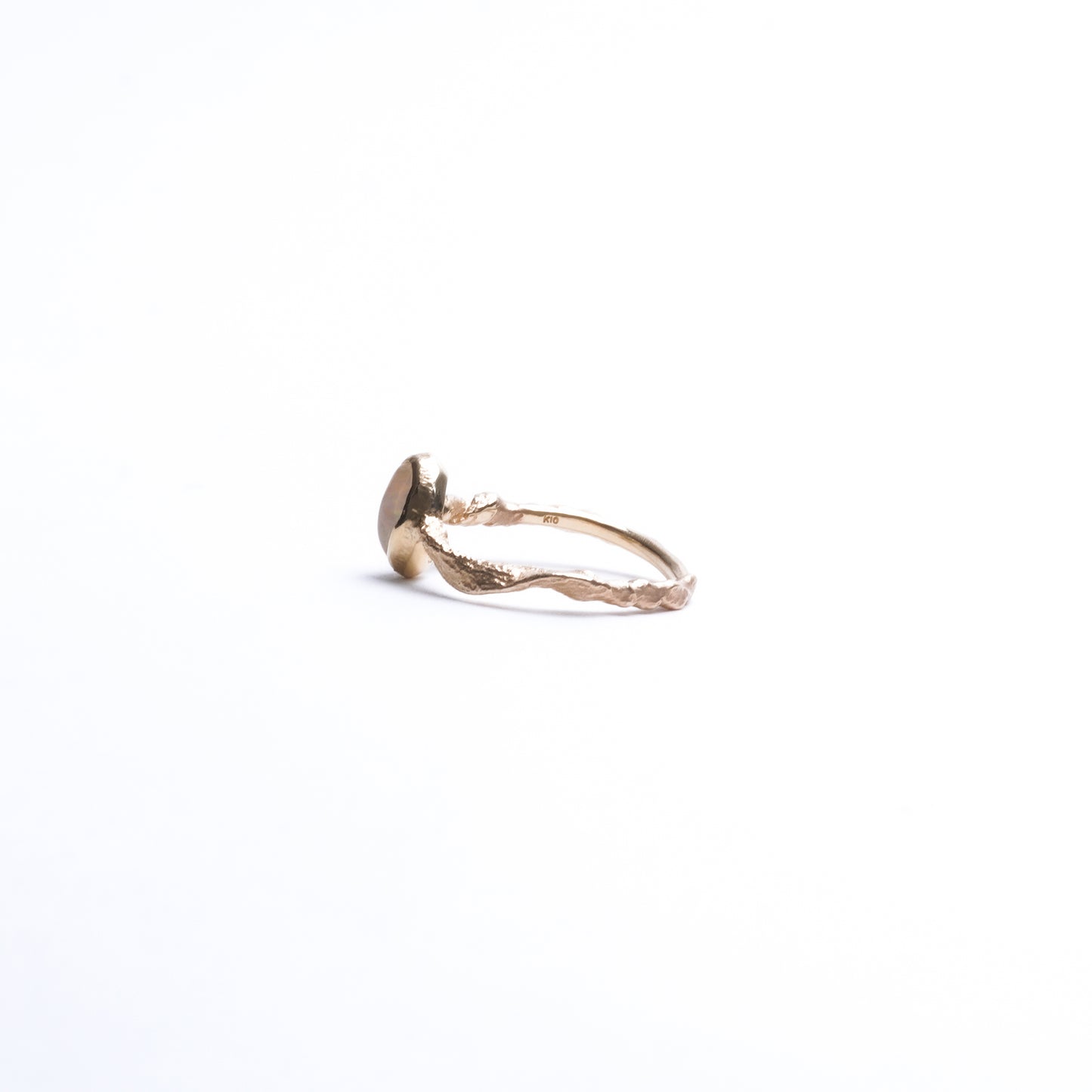 834 指環 / ウォーターオパール