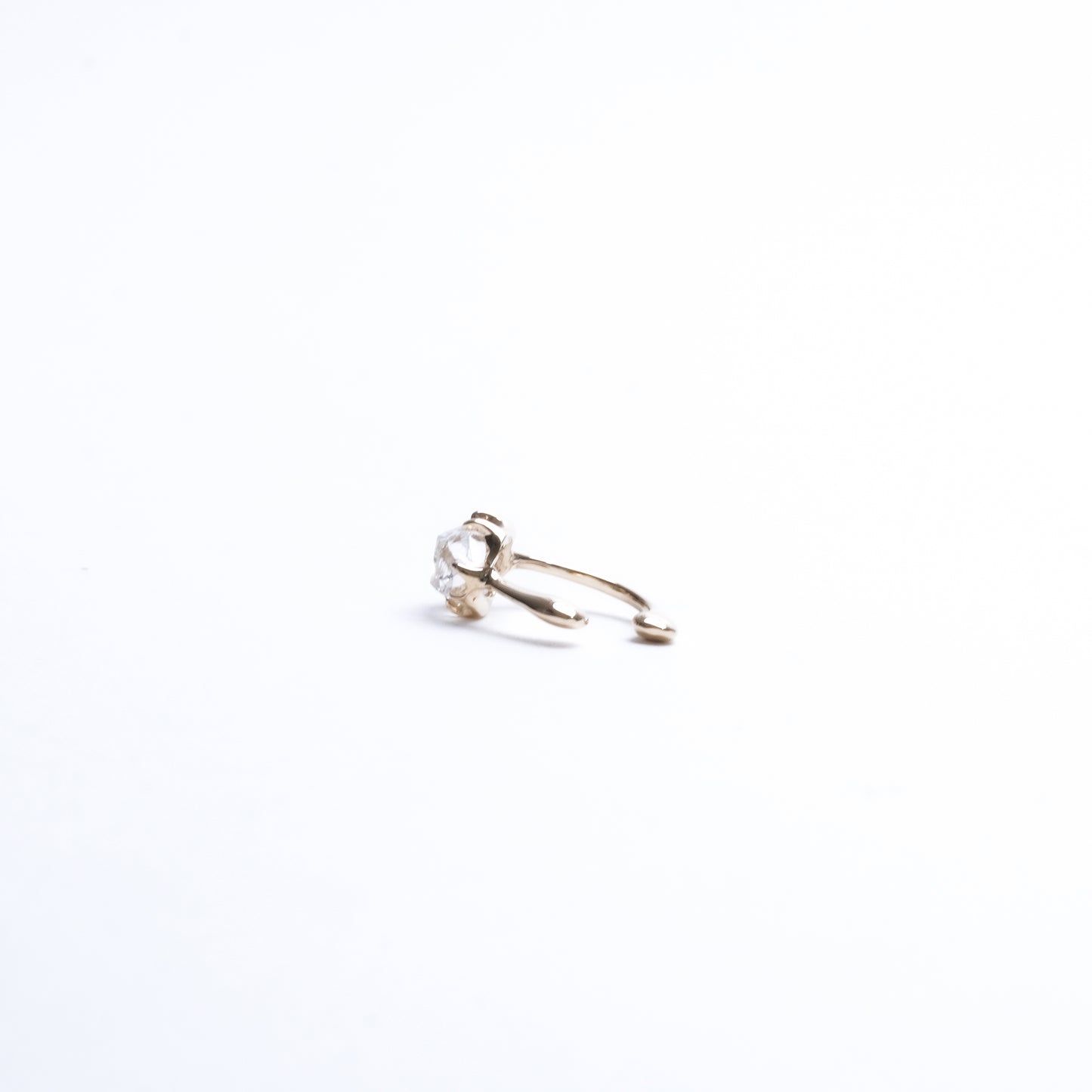 880 イヤカフ / ハーキマークォーツ