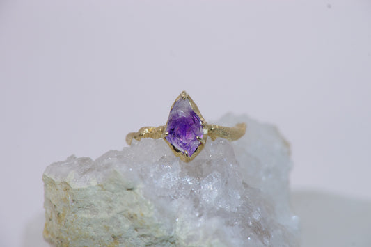 352 Ring / Amethyst