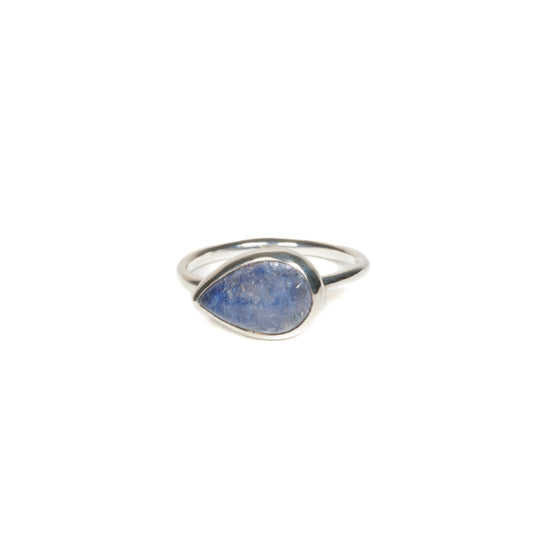 521 Ring / Dumortierite in Quartz