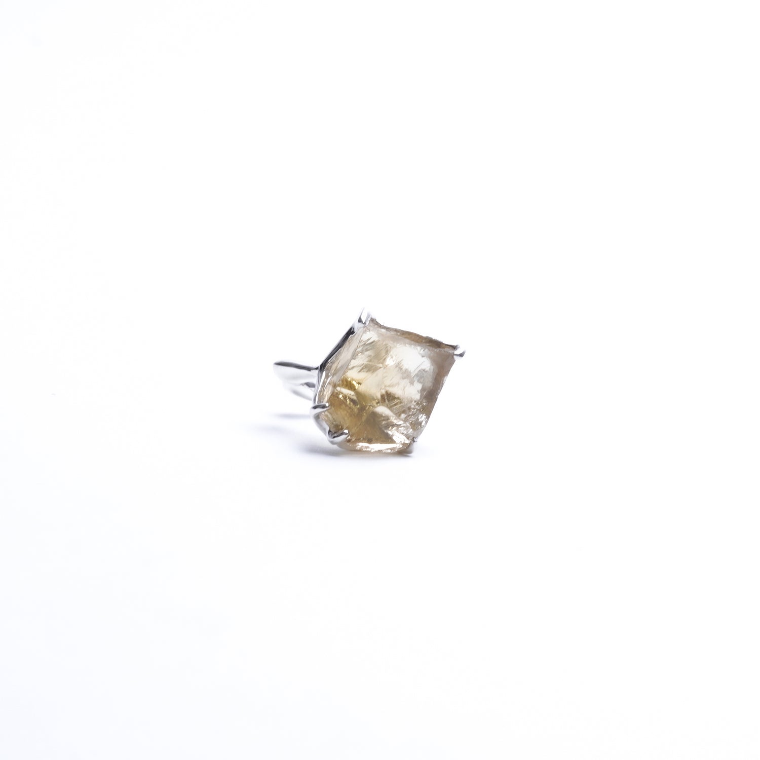 NEW ARRIVAL 0423